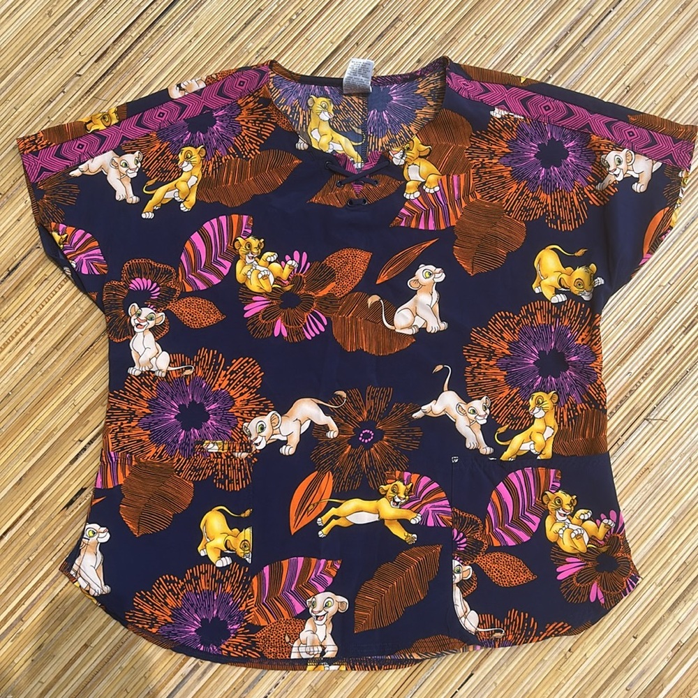 Disney Lion King Tooniforms - Nala And Simba Scrub Top - Picture 5 of 8